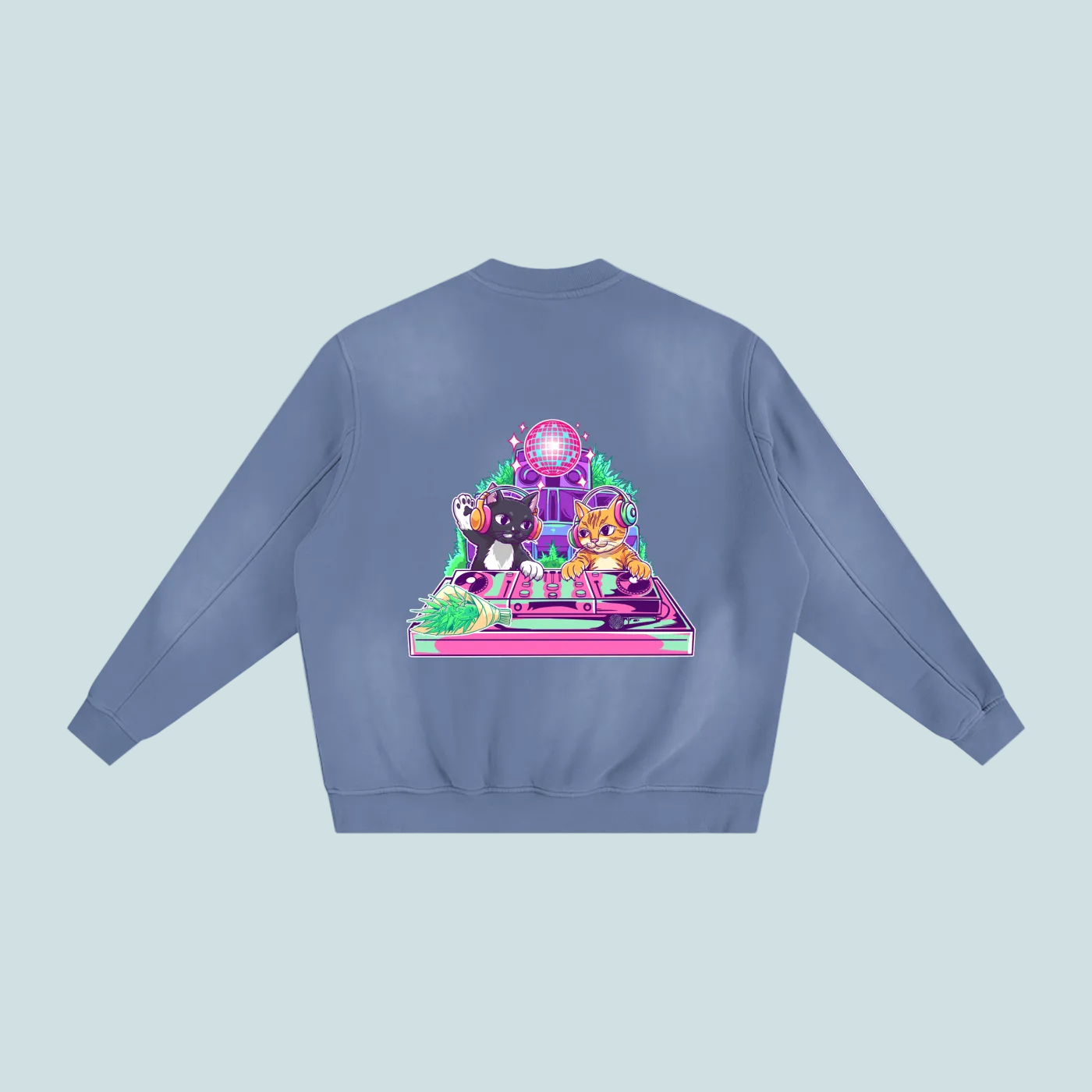 House Cats | Sunfaded BOUQS&CATS Fleeced Sweatshirt - 375 GSM