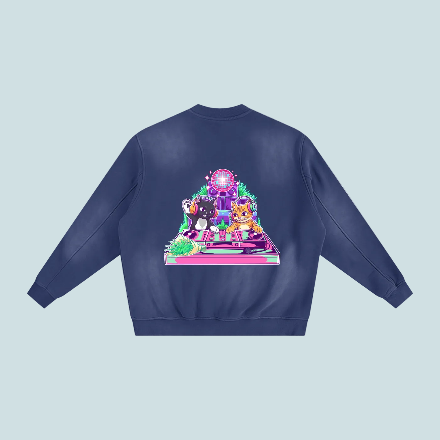 House Cats | Sunfaded BOUQS&CATS Fleeced Sweatshirt - 375 GSM