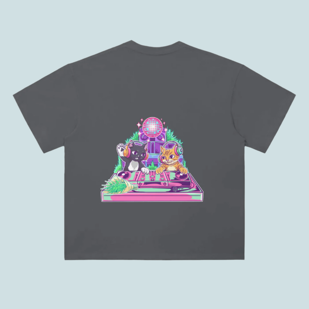 Gray t-shirt with a colorful graphic of two cats on a turntable and disco ball.